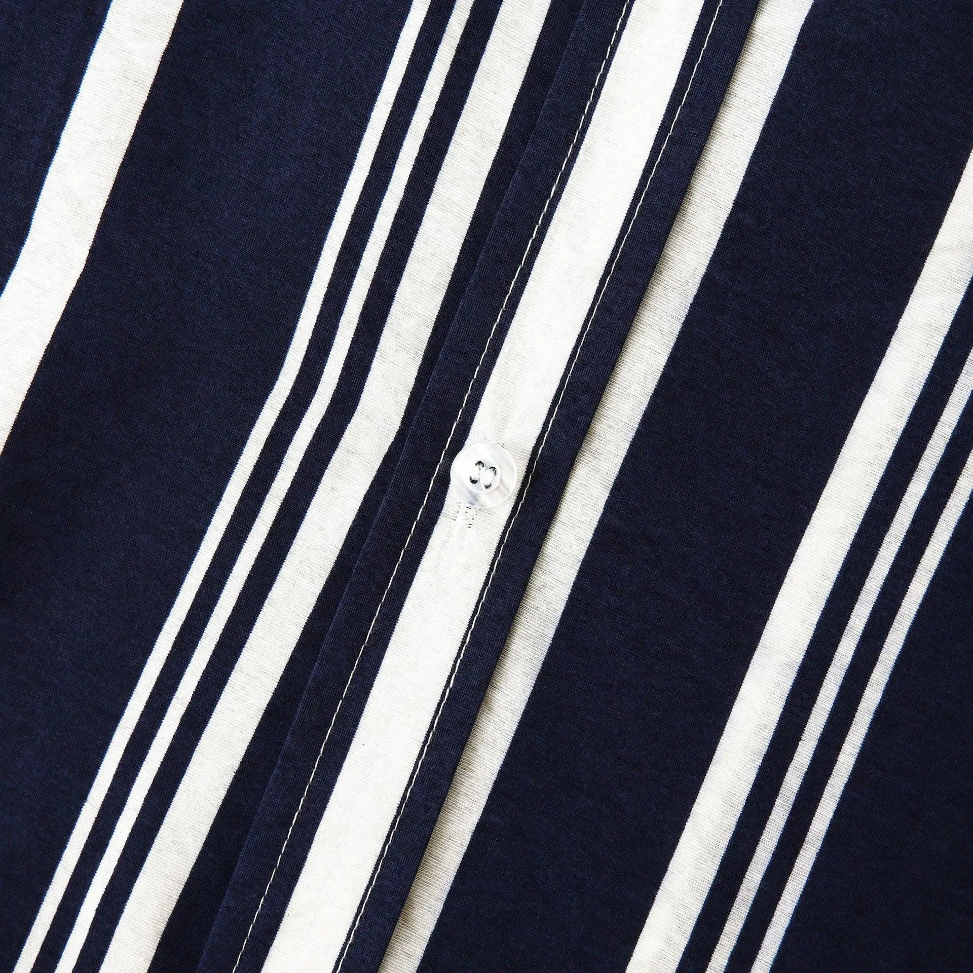 Men’s Vertical Stripe Short Sleeve Button-Up Shirt