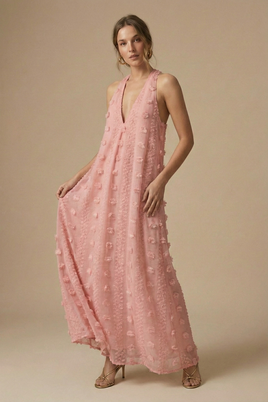 Women’s Textured Halter Backless Maxi Dress with 3D Appliqué