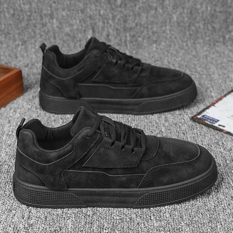 Men’s Low-Top Lace-Up Trainers with Panelled Upper and Textured Sole