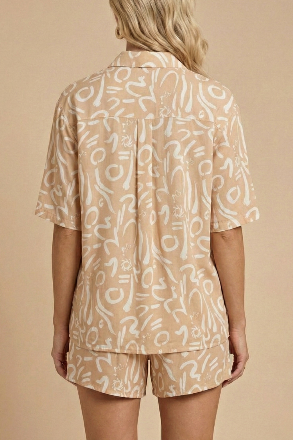 Women’s Printed Two-Piece Shirt and Shorts Set – Relaxed Summer Co-Ord