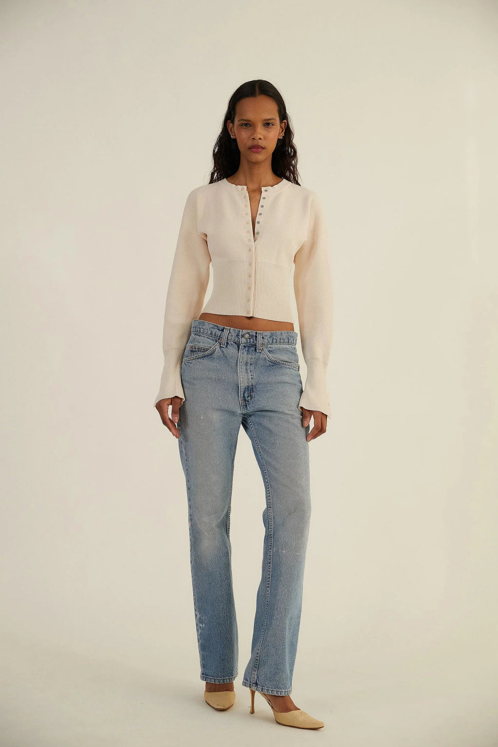Women’s Cropped Long Sleeve Button-Up Knit Cardigan