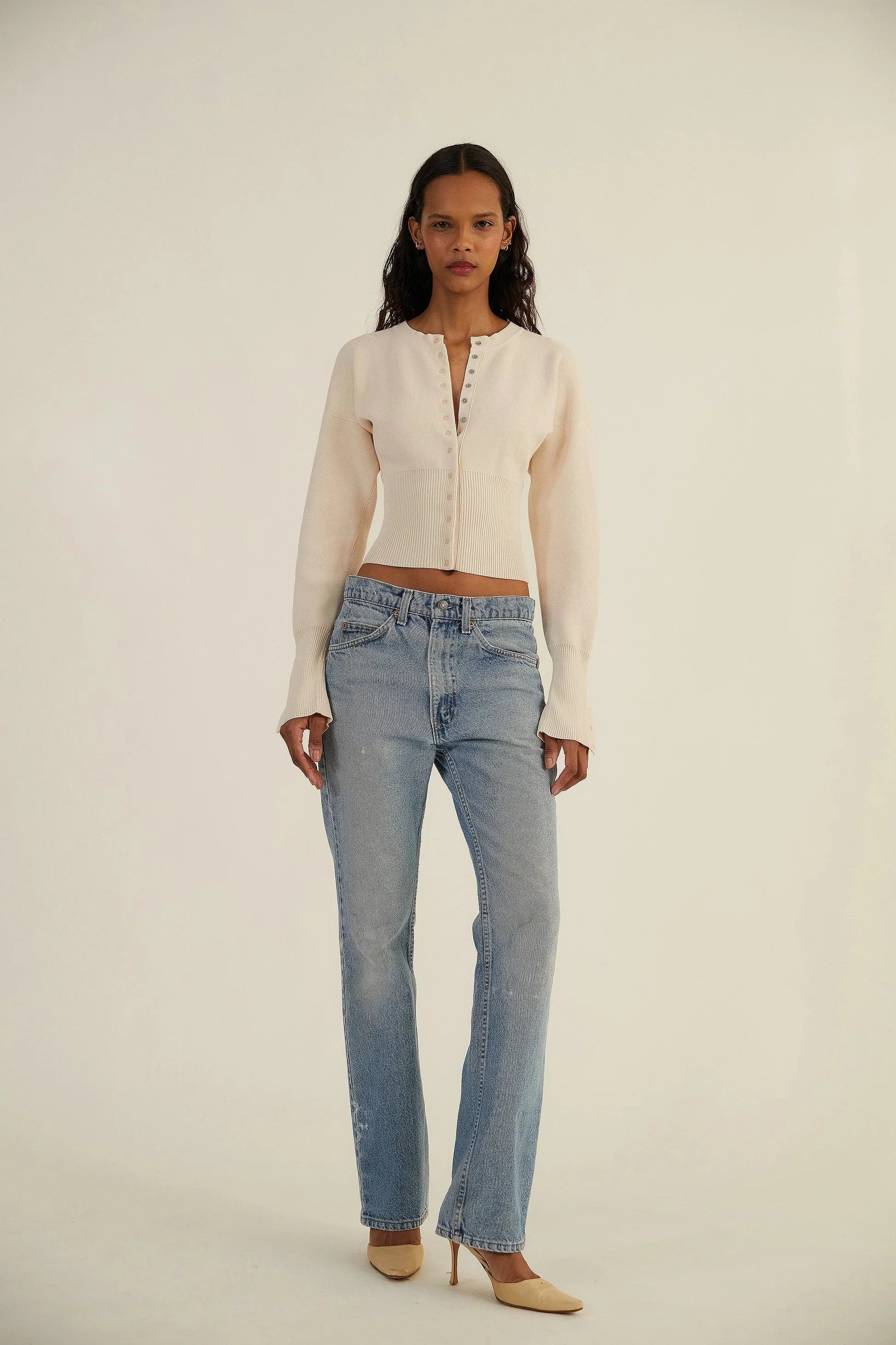 Women’s Cropped Long Sleeve Button-Up Knit Cardigan