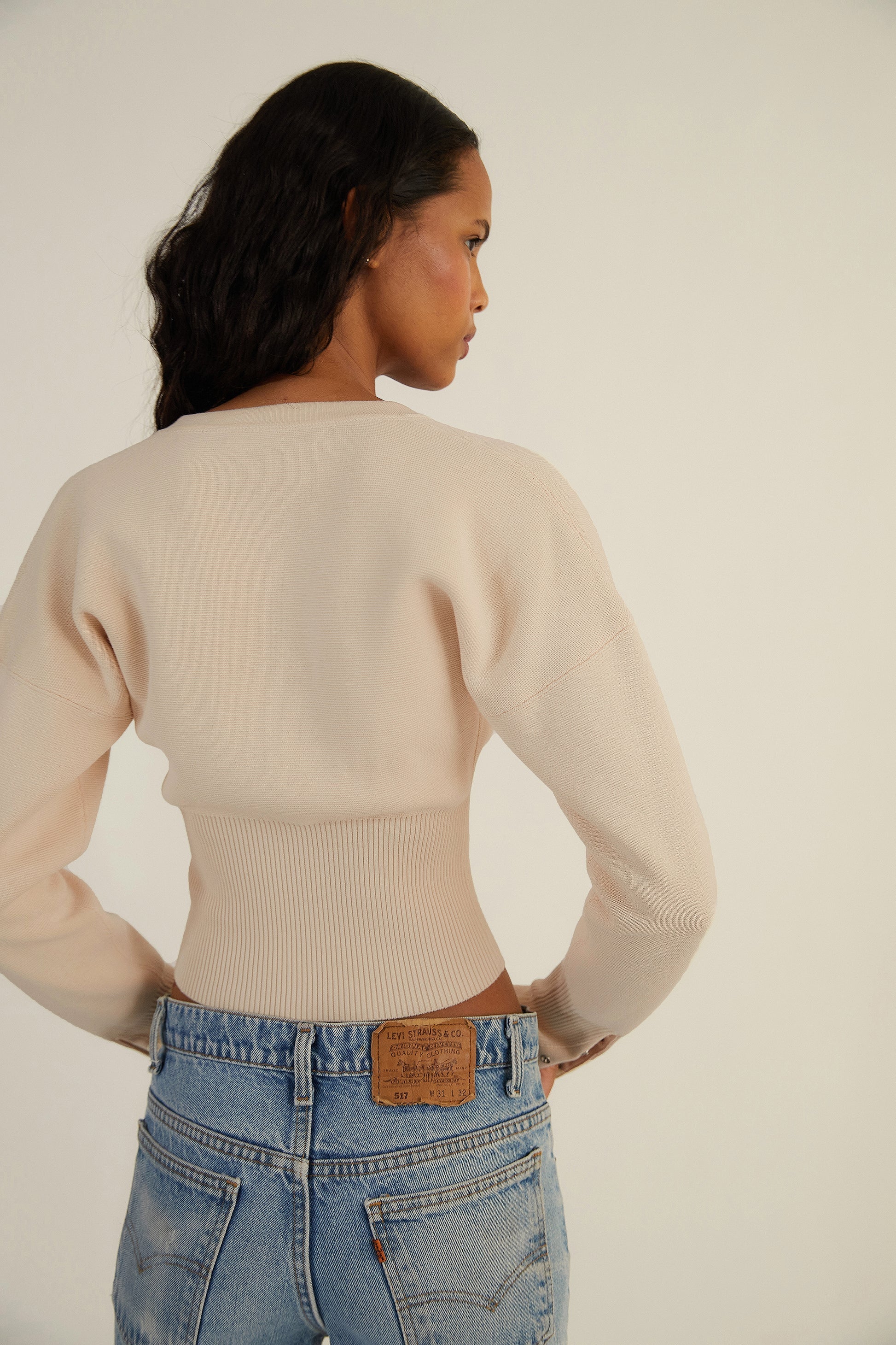 Women’s Cropped Long Sleeve Button-Up Knit Cardigan