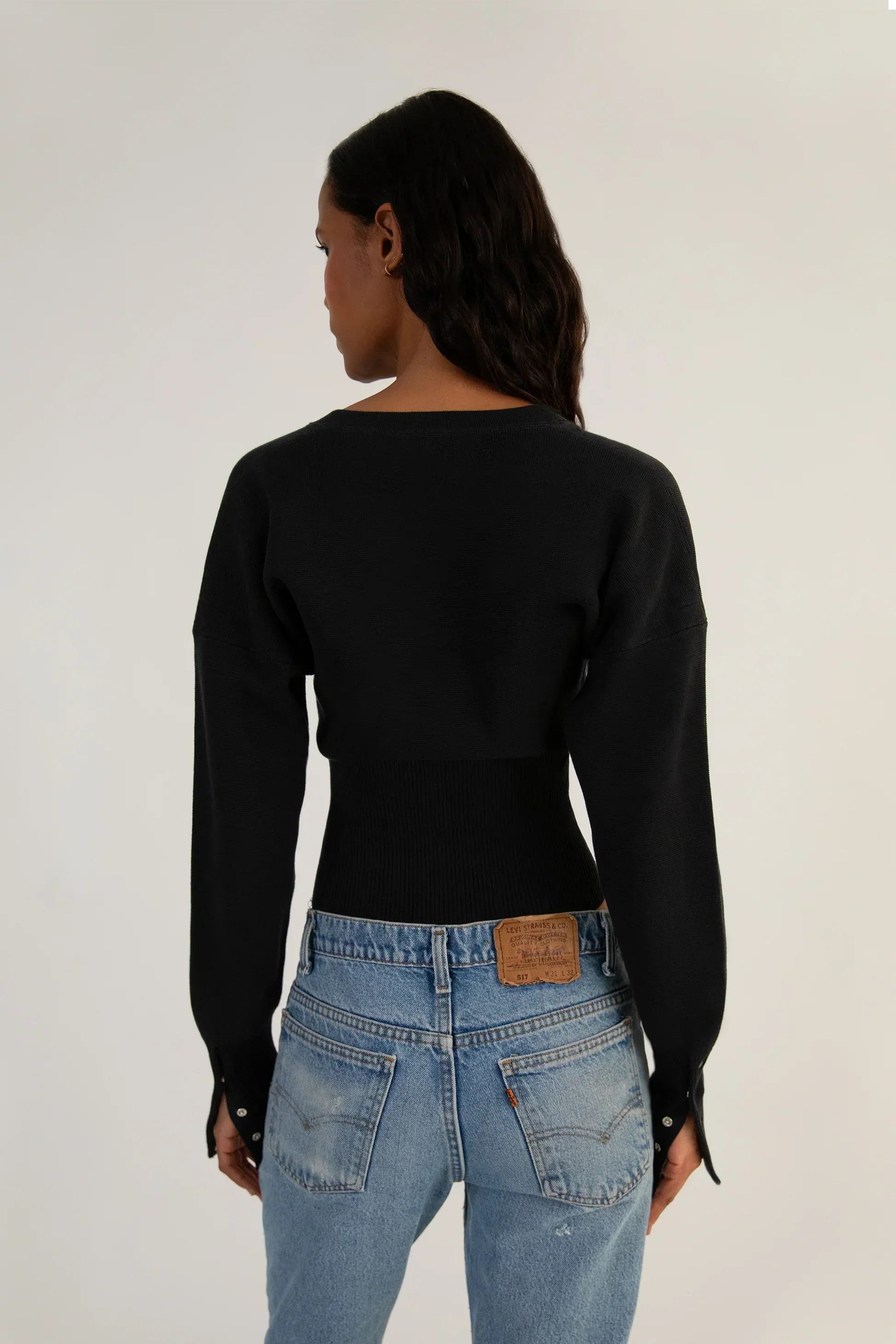 Women’s Cropped Long Sleeve Button-Up Knit Cardigan