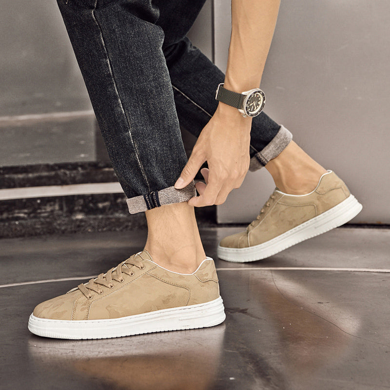Men's Low-Top Trainers - Smart Casual Lace-Up Sneakers with Thick White Cupsole