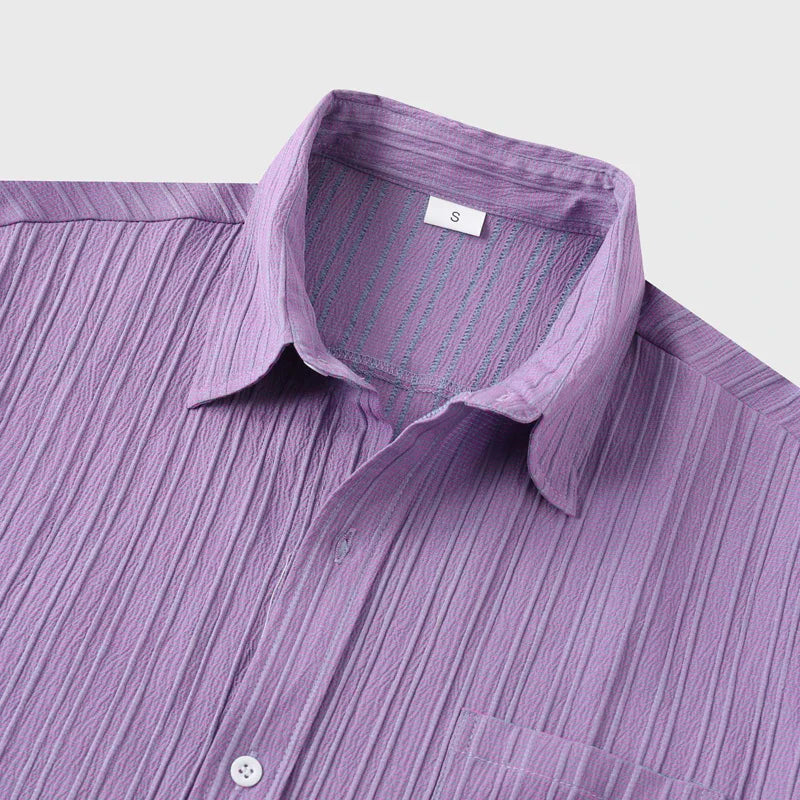 Men’s Short Sleeve Button-Up Shirt with Polo Collar and Chest Pocket