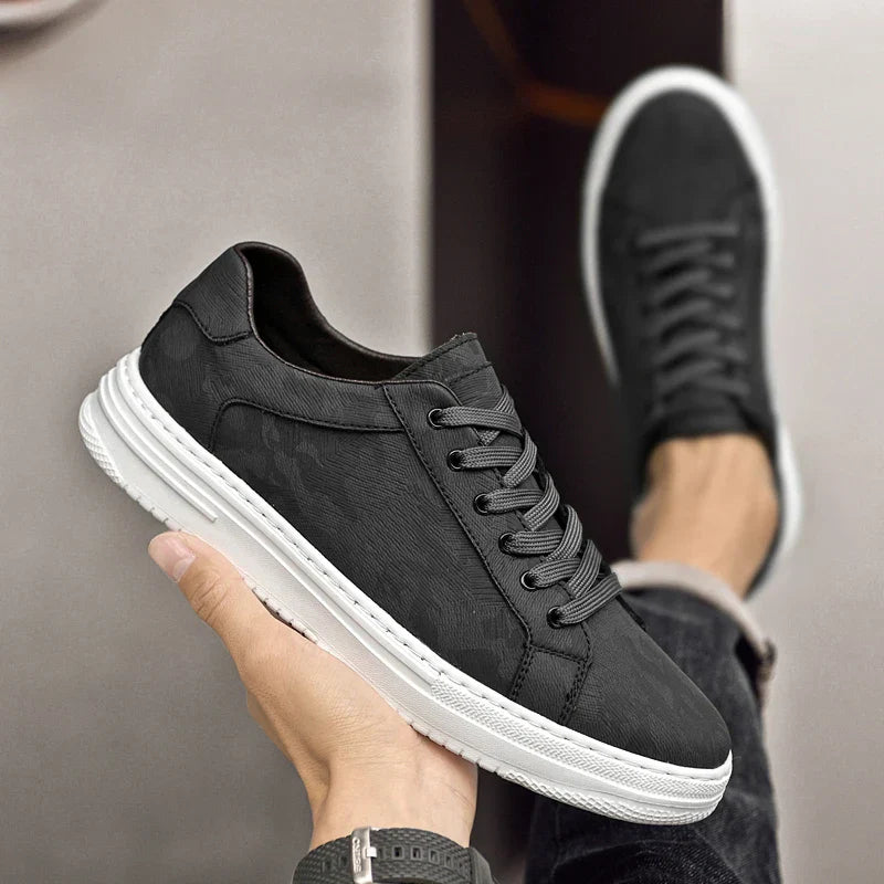 Men's Low-Top Trainers - Smart Casual Lace-Up Sneakers with Thick White Cupsole