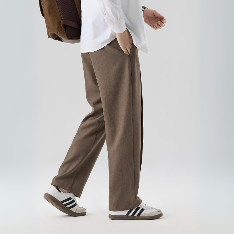 Men’s Wide Leg Trousers with Front Pleats and Straight Hem