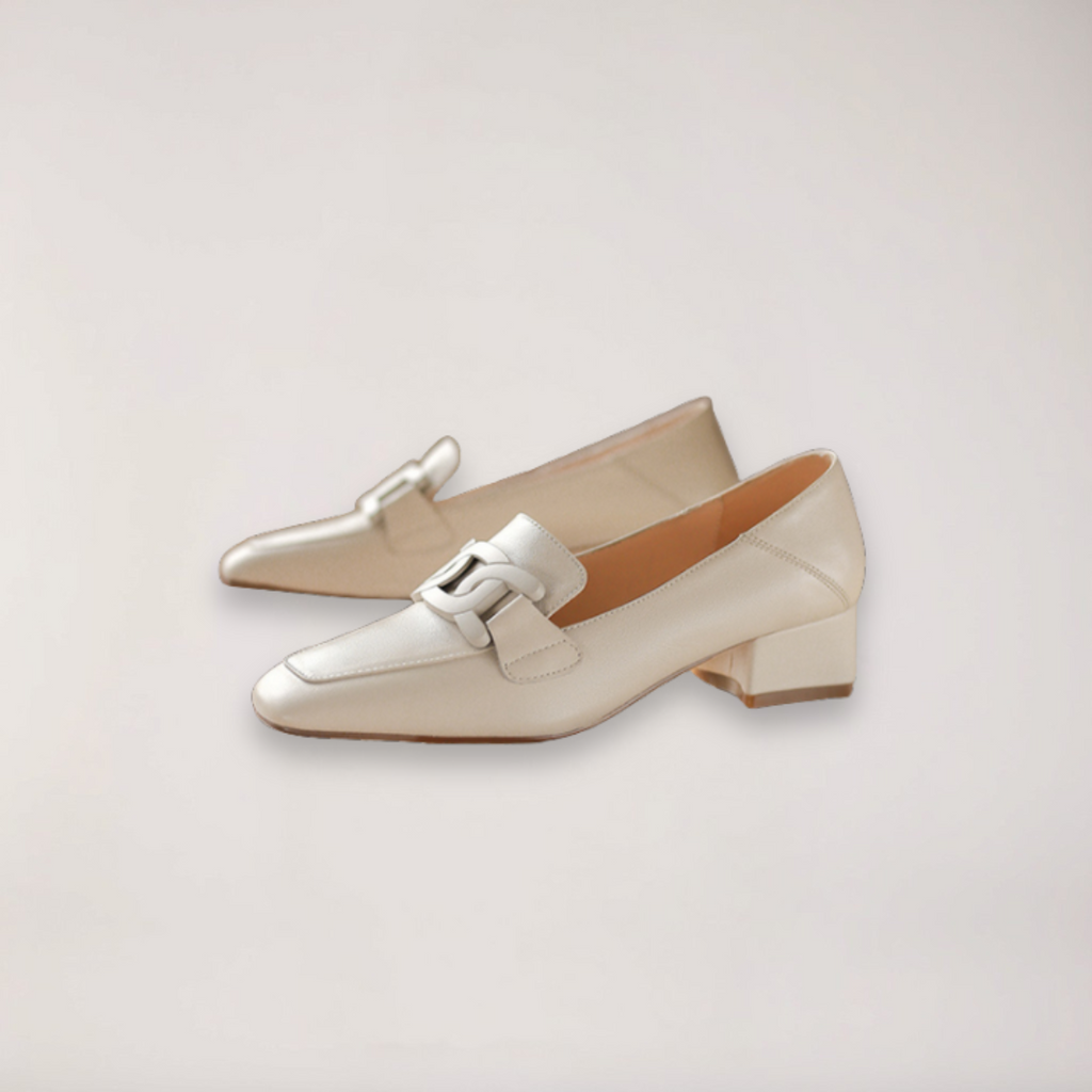 Women’s Structured Casual Shoes – Refined Low-Profile Design for All-Day Styling