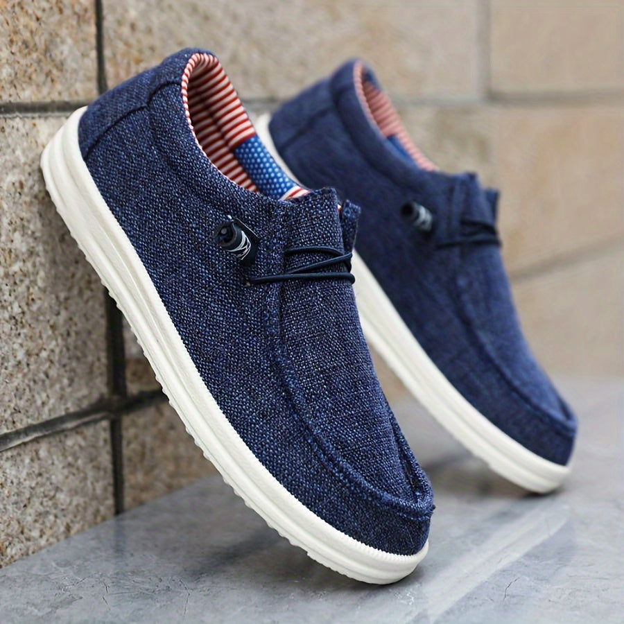 Men’s Low-Top Slip-On Shoes with Elastic Lace Detail and Flat Sole