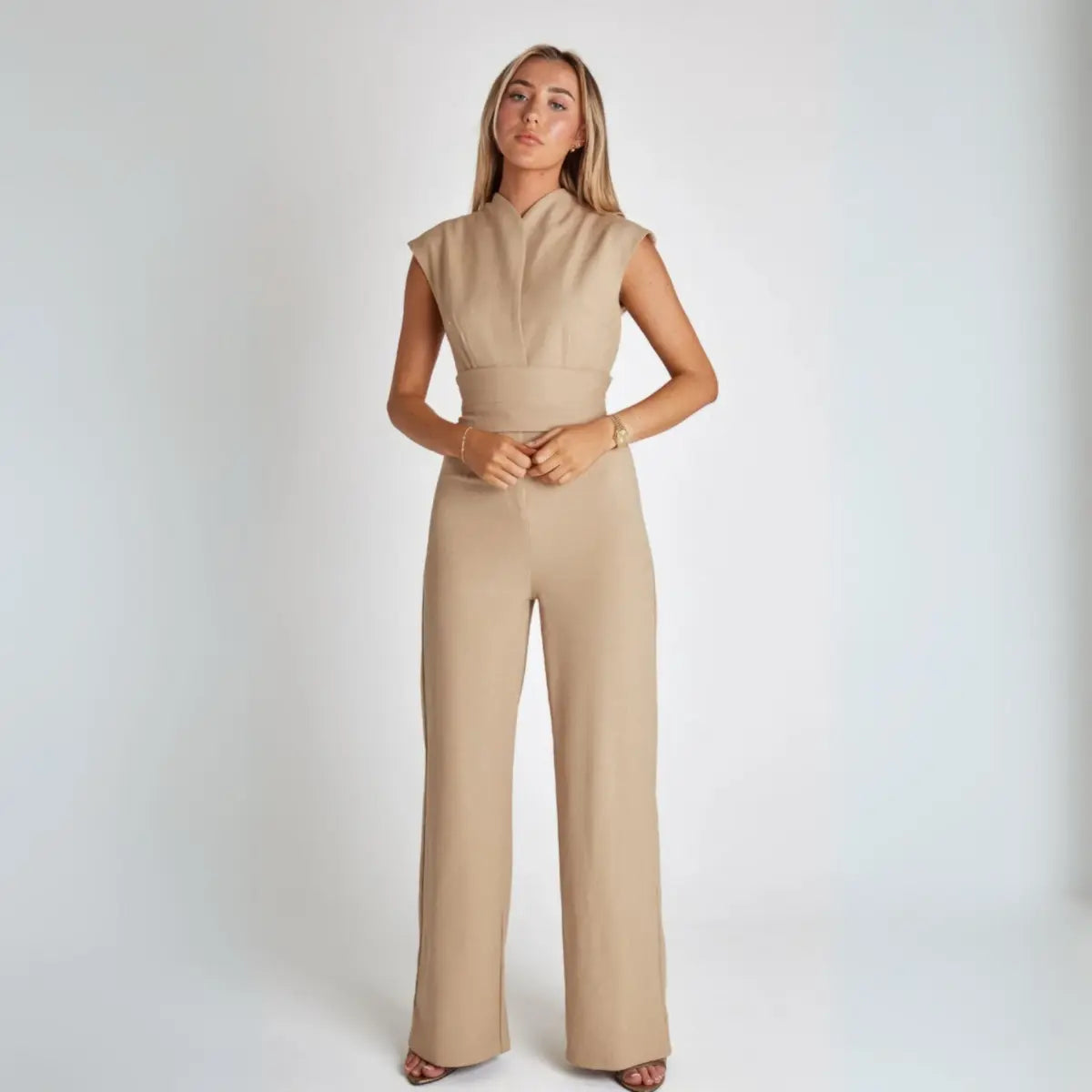 Women’s Sleeveless Tailored Jumpsuit with High Waist and Tie Back