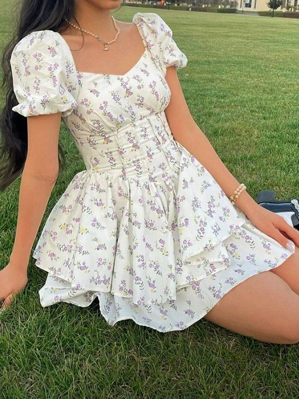 Women's Floral Tiered Ruffle Mini Dress - Sweetheart Neckline with Short Puff Sleeves and Corset Bodice