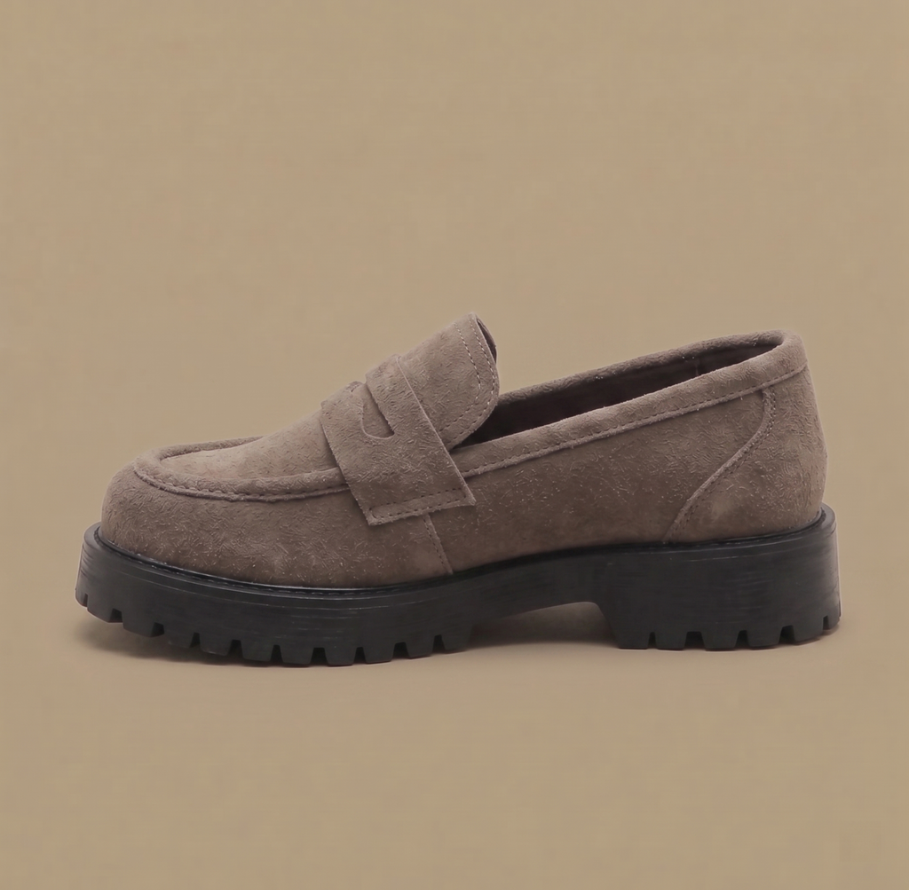 Women’s Classic Chunky Loafers – Slip-On Comfort for Daily Elegance